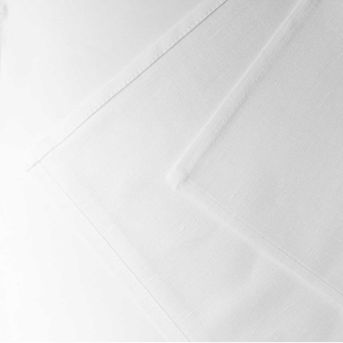 50% cotton 50% linen tea towel in colour white